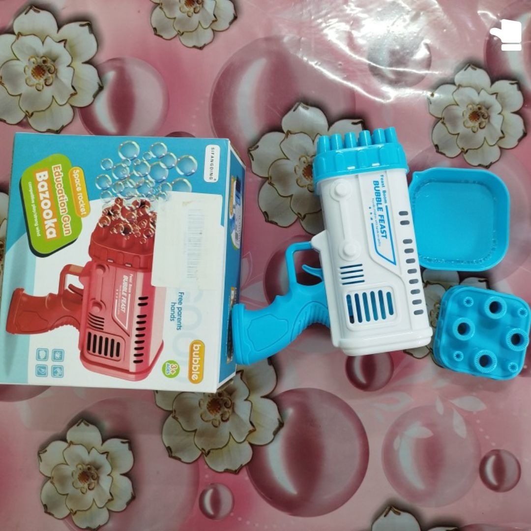 32 Holes Automatic Bubble Machine