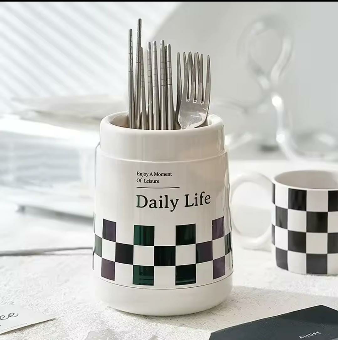 Dust Proof Kitchen Utensil Set